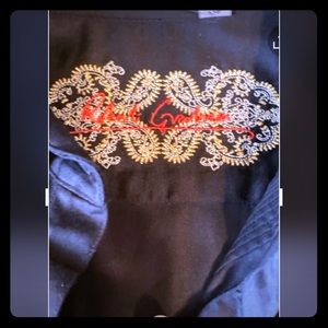 NWT Robert Graham button up